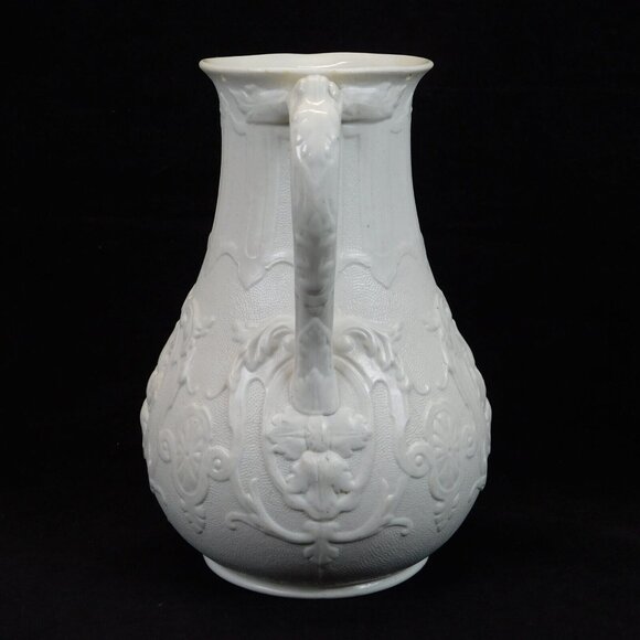 William Brownfield Donatello White Salt Glazed Pottery Embossed 7" Pitcher FLAW - Picture 2 of 12